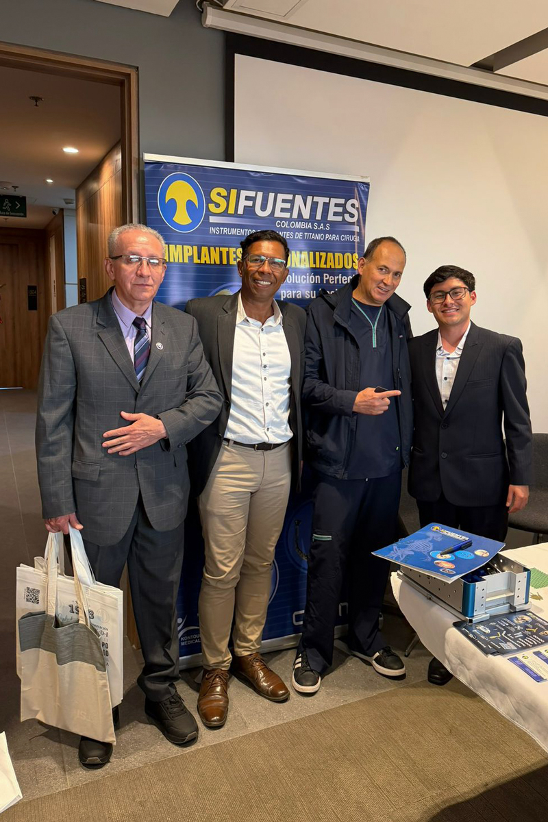 Relacionamiento con especialistas — Stand Sifuentes Colombia